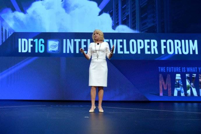 bryant-keynote-56-690x460_c