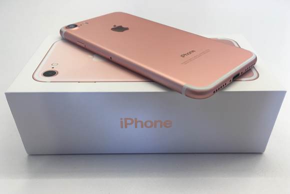 iphone7 rose gold on box