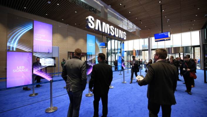 Making Waves Digital Signage_Main_5