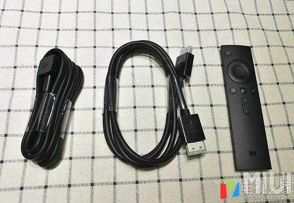 Xiaomi Mi TV 3S 65-inch unboxing photos cord-remote