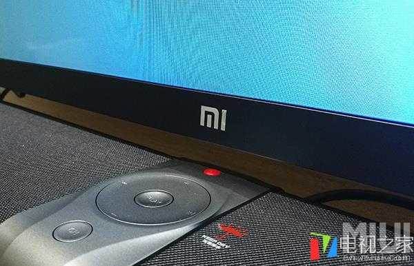 Xiaomi Mi TV 3S 65-inch unboxing photos bottom-stand