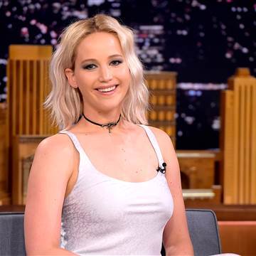 Image: Jennifer Lawrence Visits "The Tonight Show Starring Jimmy Fallon"