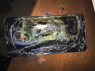 Image: A damaged Samsung Galaxy Note 7 Image: A damaged Samsung Galaxy Note 7