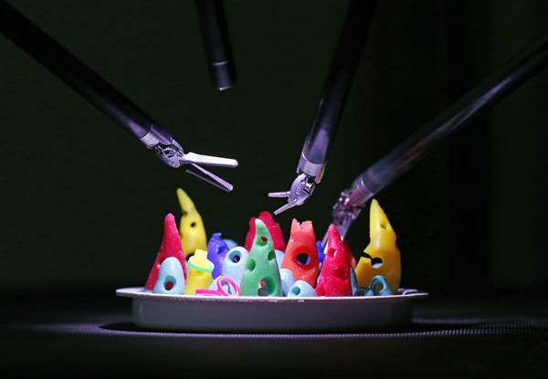 FRANCE-HEALTH-SURGERY-CANCER-ROBOTICS FRANCE-HEALTH-SURGERY-CANCER-ROBOTICS