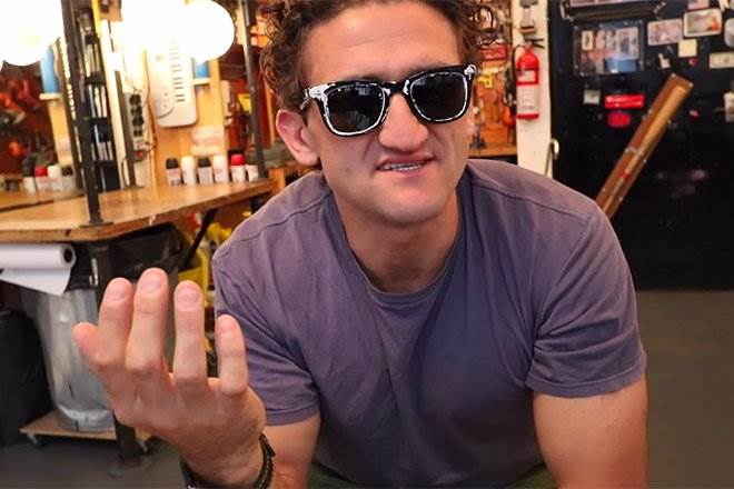 caseyneistat_app_01
