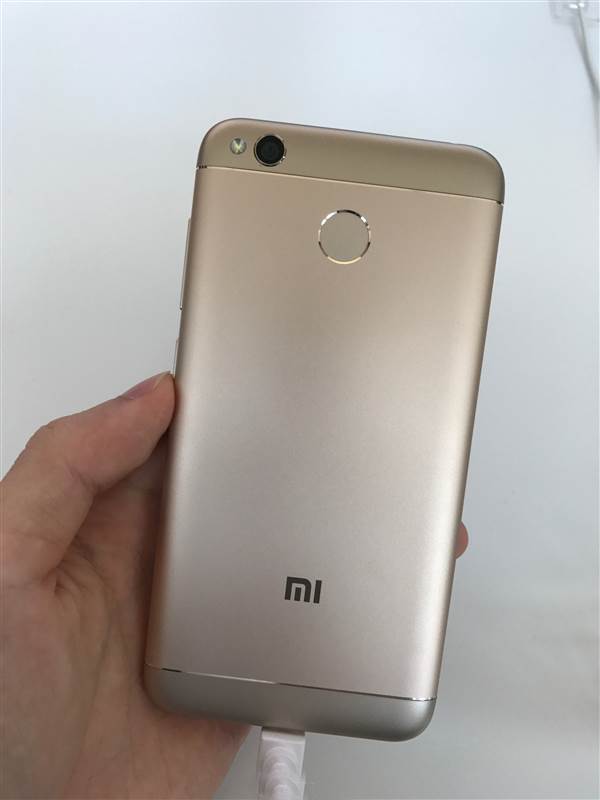 Xiaomi redmi 4X gold