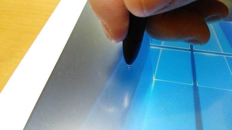 Wacom pen and Cube Mix Plus