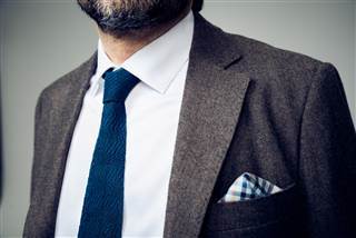 Image: Spider silk tie Image: Spider silk tie