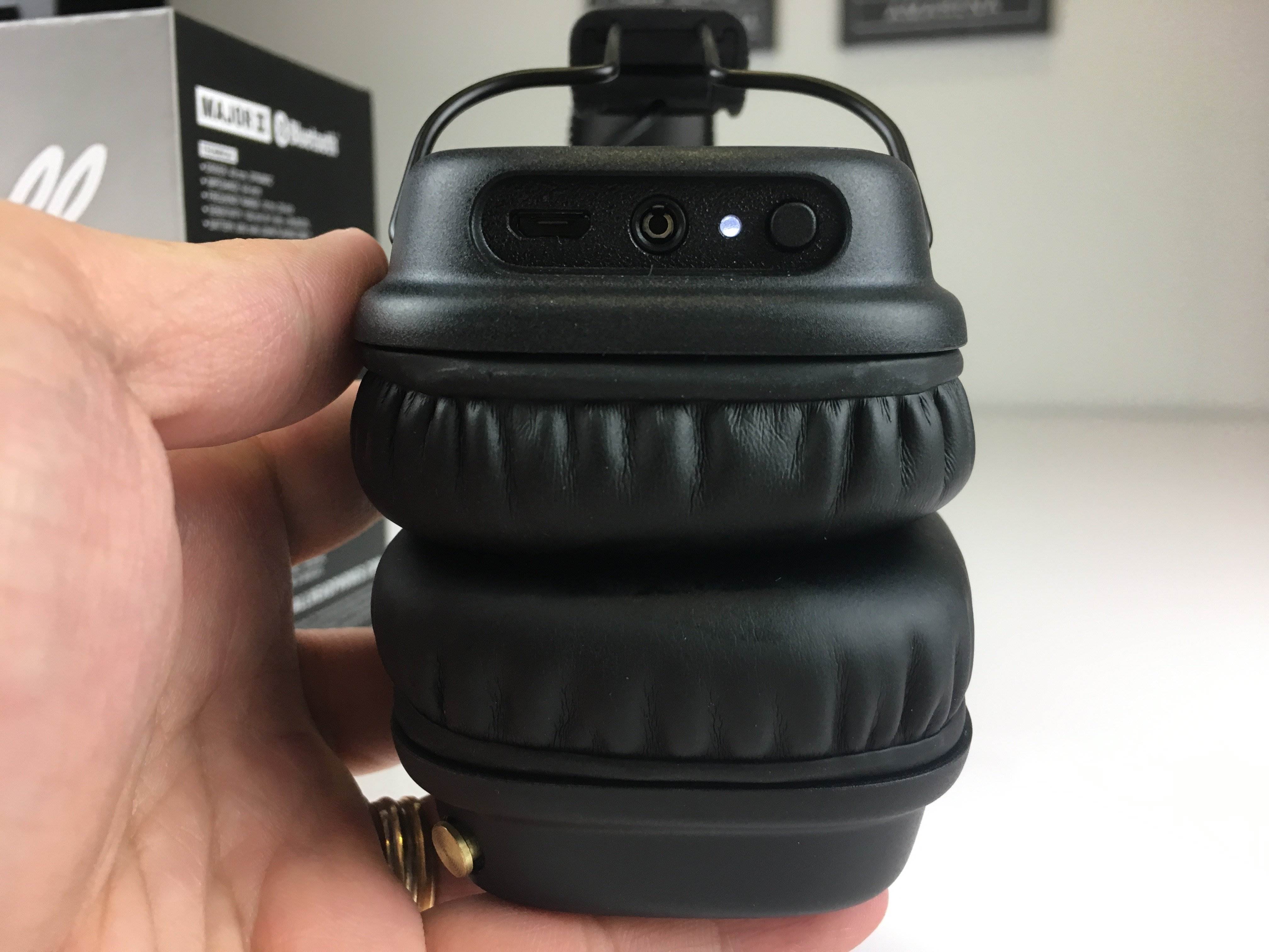 marshall-m2bt-underside