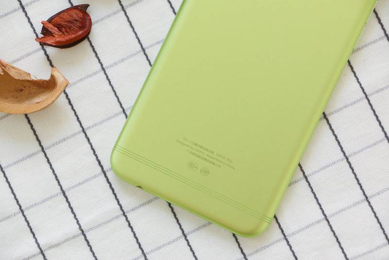 Oppo R9S green