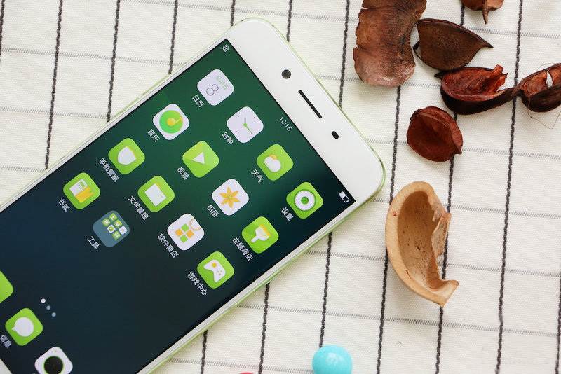 Oppo R9S green