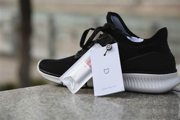 Xiaomi Mijia Smart Shoes