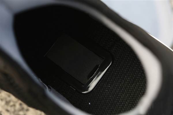 Xiaomi Mijia Smart Shoes