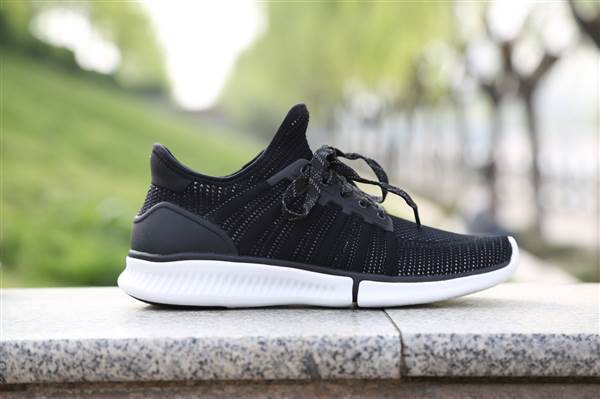 Xiaomi Mijia Smart Shoes