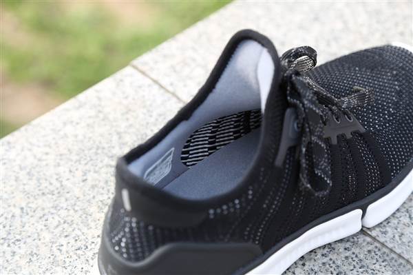 Xiaomi Mijia Smart Shoes