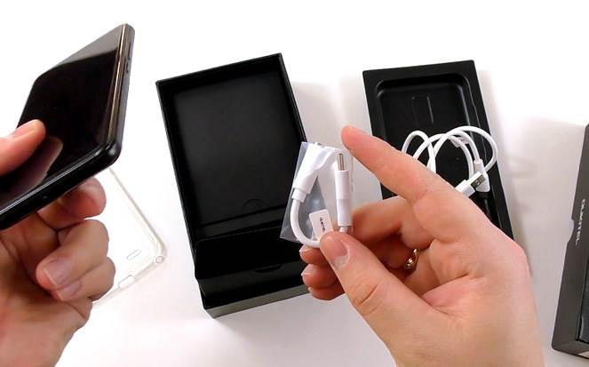 Oukitel K5000 Review USB C to Headphone Jack Cable