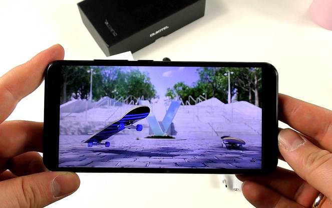 Oukitel K5000 Review FullView Display VR