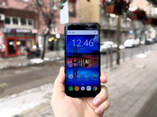 Big Battery Full Display budget phone Oukitel K5000